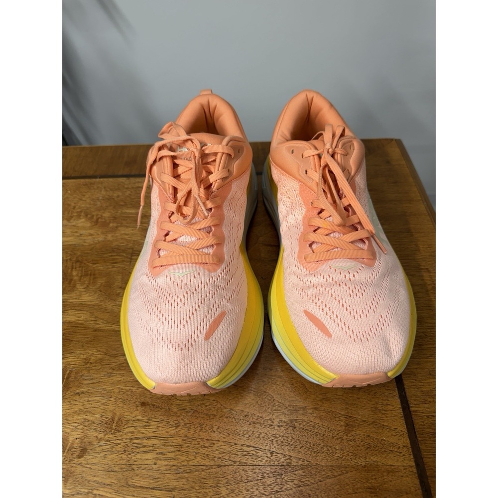 Hoka One One Bondi 8  Men's  Size 11 D Shell Coral Peach Orange Running Shoes